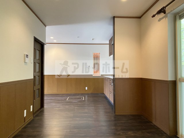 国分東条町一戸建て（SAN）の居間・リビング