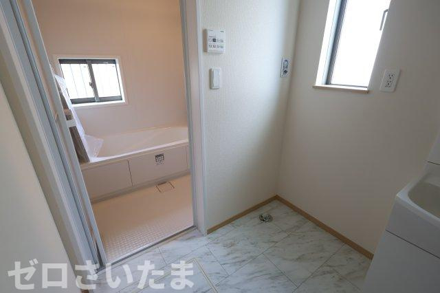 《仲介手数料無料》緑区大字三室615-1新築一戸建てハートフルタウンのランドリースペース