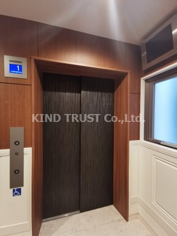 LaSante　梅田北（旧オリーブコート）のロビー