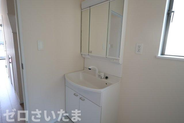 《仲介手数料無料》緑区大字三室615-1新築一戸建てハートフルタウンの独立洗面台