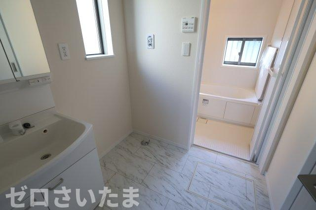 《仲介手数料無料》緑区大字三室615-1新築一戸建てハートフルタウンのランドリースペース