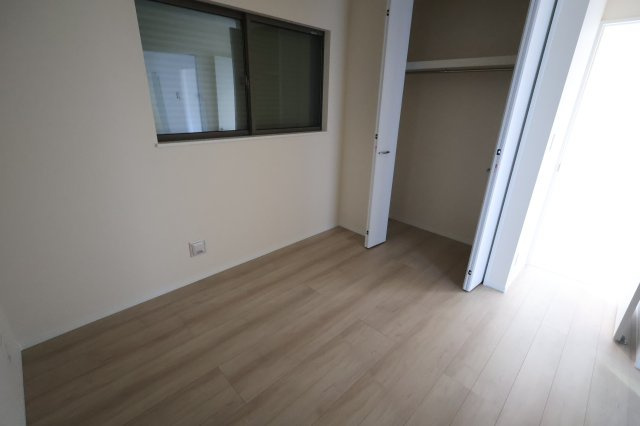 《仲介手数料無料》緑区大字三室615-1新築一戸建てハートフルタウンの洋室