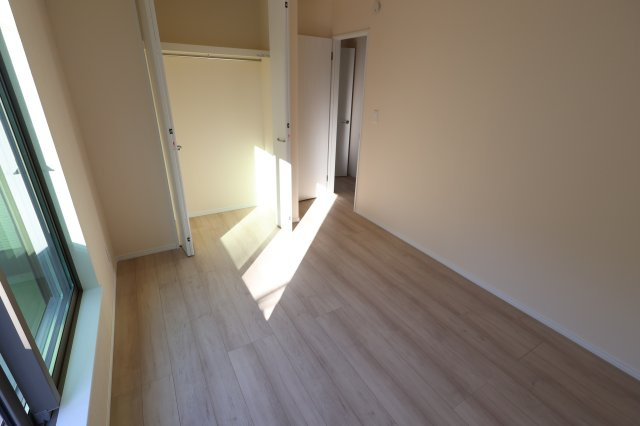 《仲介手数料無料》緑区大字三室615-1新築一戸建てハートフルタウンの洋室