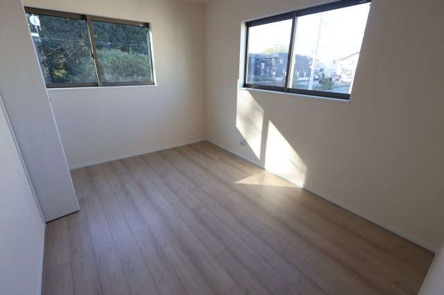 《仲介手数料無料》緑区大字三室615-1新築一戸建てハートフルタウンの洋室