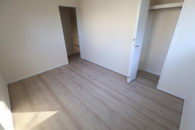 《仲介手数料無料》緑区大字三室615-1新築一戸建てハートフルタウンの洋室