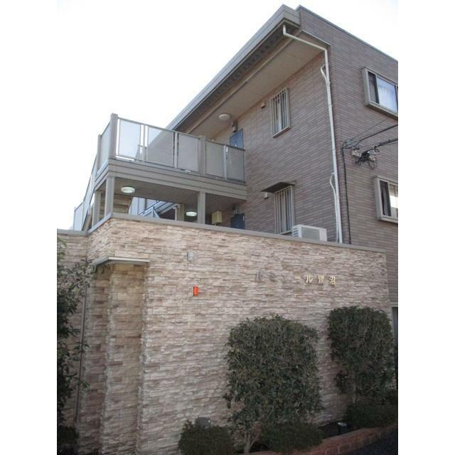 ルミエール鷺沼の外観