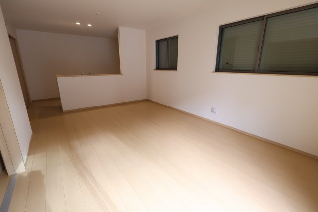 《仲介手数料無料》緑区大字三室615-1(J号棟)新築一戸建てハートフルタウン