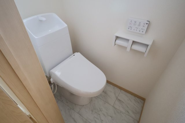 《仲介手数料無料》緑区大字三室615-1新築一戸建てハートフルタウンのトイレ