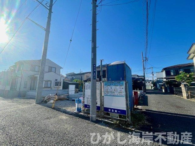 平塚市虹ケ浜　新築戸建　全２棟の外観|9月7日撮影　建築中　現地外観