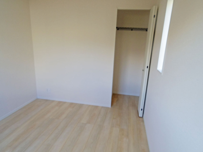 【洋室】 | 裾野市佐野第7 新築建売分譲住宅 土地＋建物 TW05877 | 裾野市佐野5号棟　洋室6帖(北側) ※令和8年1月6日撮影写真