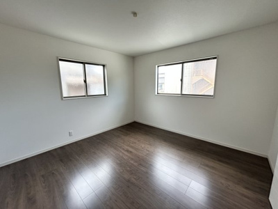 【洋室】 | 馬込町2丁目売家 | 窓も多く明るい洋室です！！