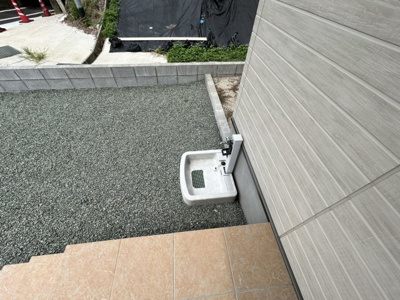 【庭】 | 馬込町2丁目売家 | 便利な外水栓もついてます！！