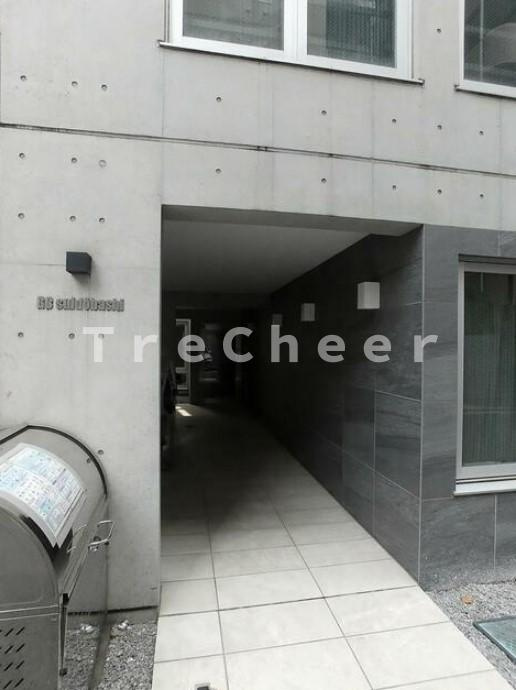 ゴールドシティ水道橋のエントランス