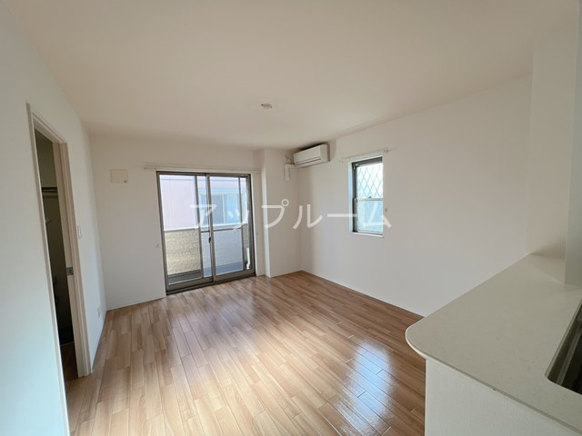 ソシア守山Ⅱの居間・リビング