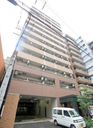 アーデンタワー靭公園の外観