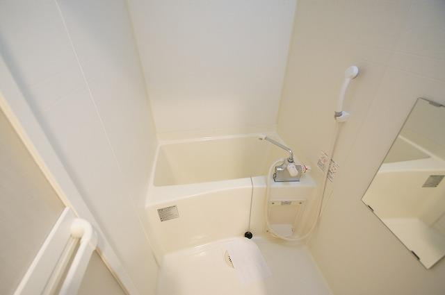 アーデンタワー靭公園の浴室