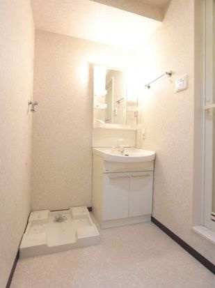 リリックコート平井橋の独立洗面台