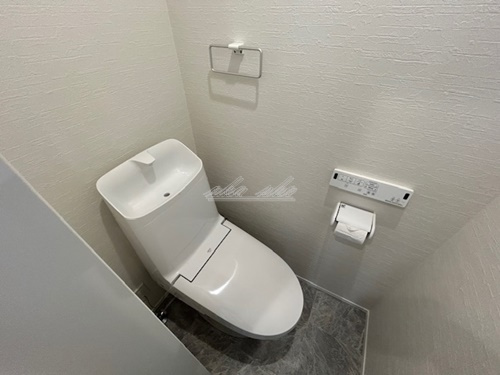 【トイレ】ラフィーネ二俣川