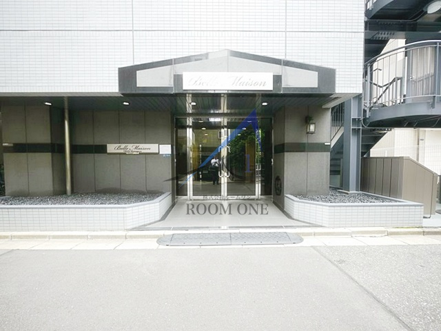 ベルメゾン上野松が谷のエントランス|エントランスです。