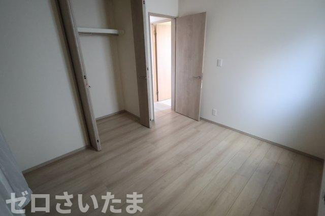 《仲介手数料無料》北区吉野町２丁目192-11新築一戸建てハートフルタウンの洋室|撮影日 2025年11月10日 15:00 晴れ