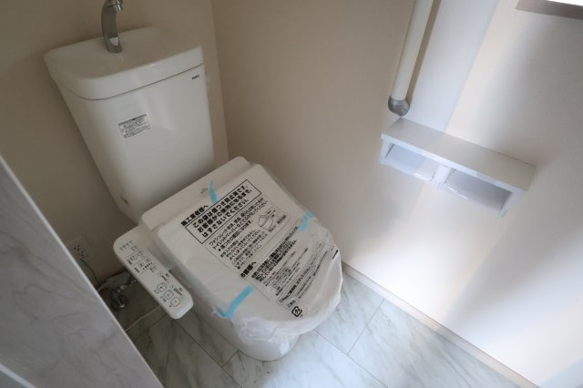 《仲介手数料無料》北区吉野町２丁目192-11新築一戸建てハートフルタウンのトイレ|撮影日 2025年11月10日 15:00 晴れ