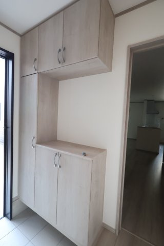 《仲介手数料無料》北区吉野町２丁目192-11新築一戸建てハートフルタウンの玄関|撮影日 2025年11月10日 15:00 晴れ