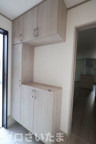 《仲介手数料無料》北区吉野町２丁目192-11新築一戸建てハートフルタウンの玄関|撮影日 2025年11月10日 15:00 晴れ