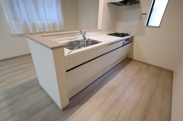 《仲介手数料無料》北区吉野町２丁目192-11新築一戸建てハートフルタウンのキッチン|撮影日 2025年11月10日 15:00 晴れ