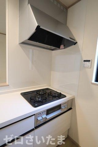 《仲介手数料無料》北区吉野町２丁目192-11新築一戸建てハートフルタウンのキッチン|撮影日 2025年11月10日 15:00 晴れ