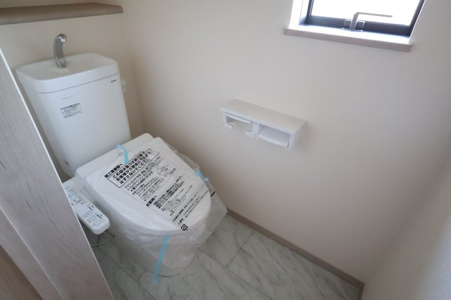 《仲介手数料無料》北区吉野町２丁目192-11新築一戸建てハートフルタウンのトイレ|撮影日 2025年11月10日 15:00 晴れ