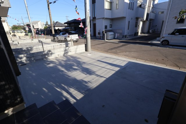 《仲介手数料無料》北区吉野町２丁目192-11新築一戸建てハートフルタウンの駐車場|撮影日 2025年11月10日 15:00 晴れ