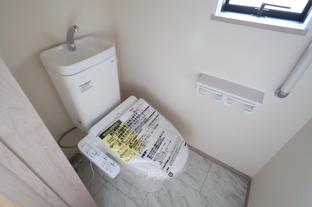 《仲介手数料無料》北区吉野町２丁目192-11新築一戸建てハートフルタウンのトイレ|撮影日 2025年11月10日 15:00 晴れ