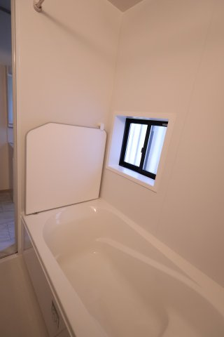 《仲介手数料無料》北区吉野町２丁目192-11新築一戸建てハートフルタウンの浴室|撮影日 2025年11月10日 15:00 晴れ