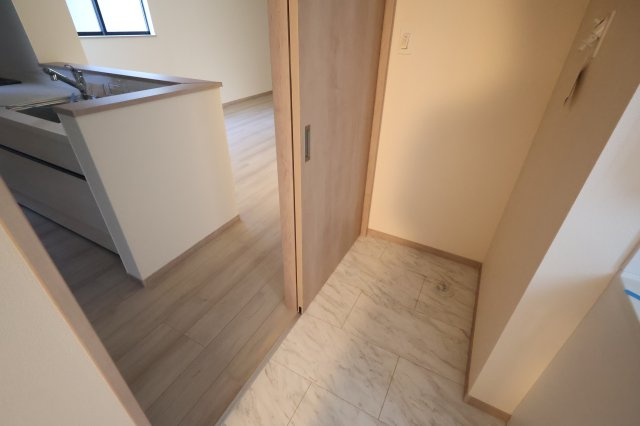 《仲介手数料無料》北区吉野町２丁目192-11新築一戸建てハートフルタウンのランドリースペース|撮影日 2025年11月10日 15:00 晴れ