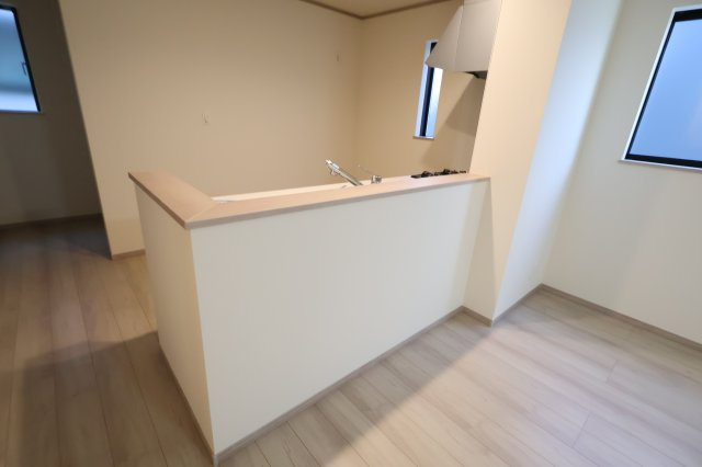 《仲介手数料無料》北区吉野町２丁目192-11新築一戸建てハートフルタウンのキッチン|撮影日 2025年11月10日 15:00 晴れ