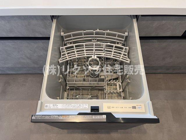 グランステイツ香里園山之手町の設備|食器洗い乾燥機
■物件内覧・資金計画相談・住宅ローン相談、リフォーム相談、お問合せ受付中■
※当日・翌日のご内覧、ご相談はお電話でのお問合せがスムーズです！