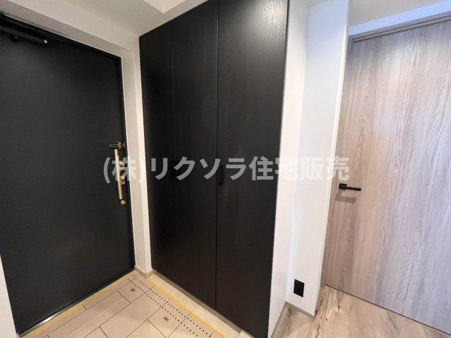 グランステイツ香里園山之手町の収納|玄関収納　シューズボックス
■物件内覧・資金計画相談・住宅ローン相談、リフォーム相談、お問合せ受付中■
※当日・翌日のご内覧、ご相談はお電話でのお問合せがスムーズです！