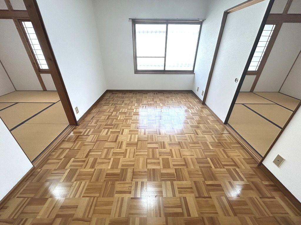 愛宕山南町貸家の洋室|スタンダードな洋室です