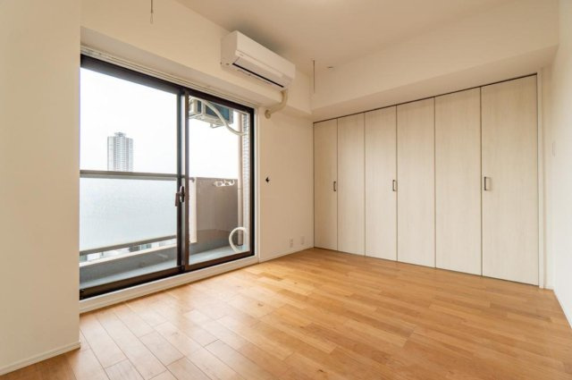 コスモ横浜鶴ヶ峰【仲介手数料無料】の洋室