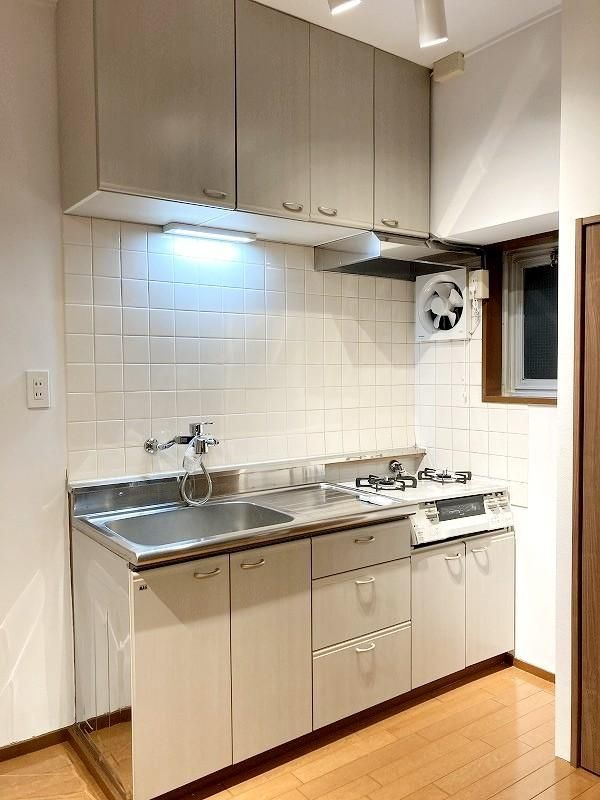 立川市錦町３丁目の中古マンションのキッチン