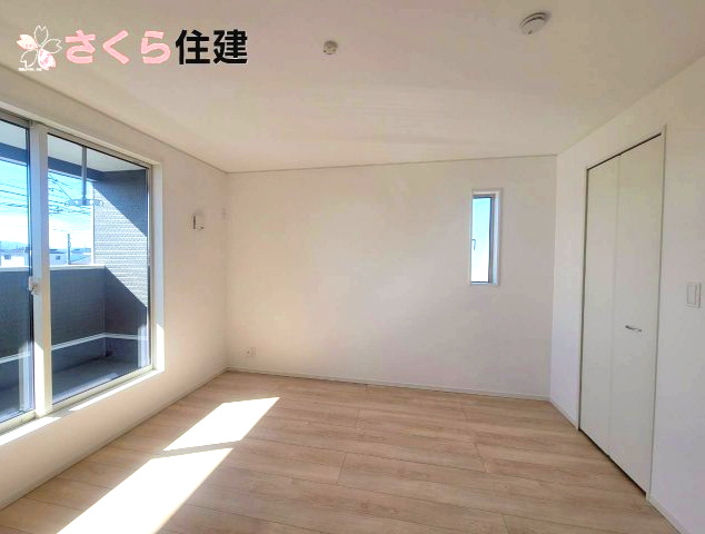 鹿沼市緑町第5　1号棟のその他|同社施工物件の写真です。省エネ仕様の給湯器です☆設定した温度のお湯が出ます！お風呂のお湯はりもボタン１つで自動です♪											
