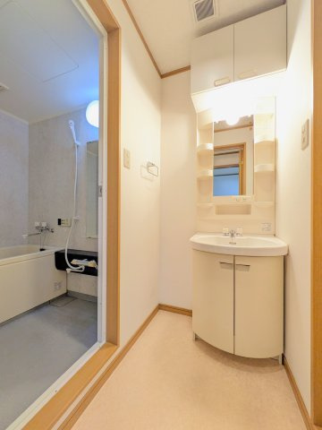 Kazumiの独立洗面台