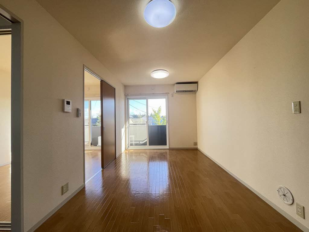 ハーモニアスＫ Ｂの居間・リビング