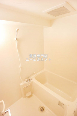 【浴室】 | レフィーナカルム江坂 | 1日の疲れをしっかりリフレッシュ♪