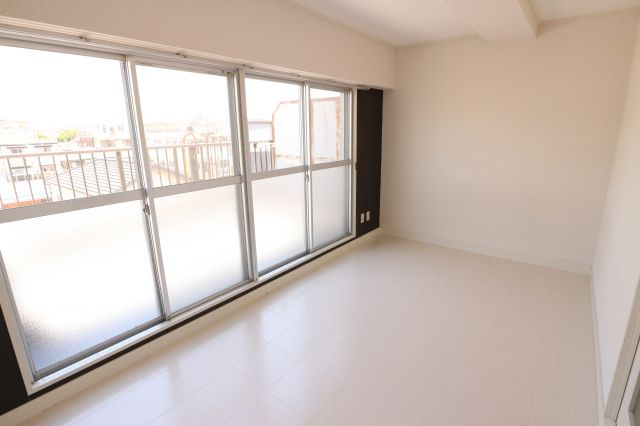 コスミックの寝室