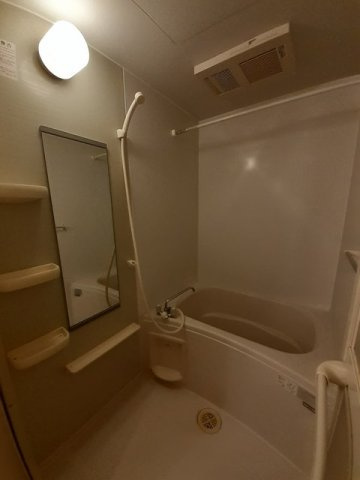 ミニヨン　Ｋの浴室