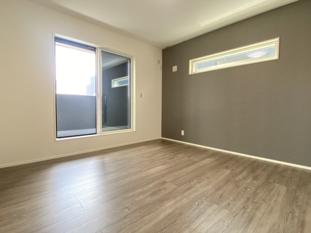 筑後市筑後小南の洋室