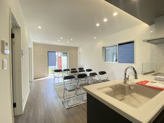 筑後市筑後小南の居間・リビング