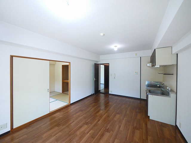 メゾン若草の居間・リビング