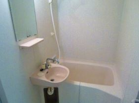 【浴室】 | リバーハイム711